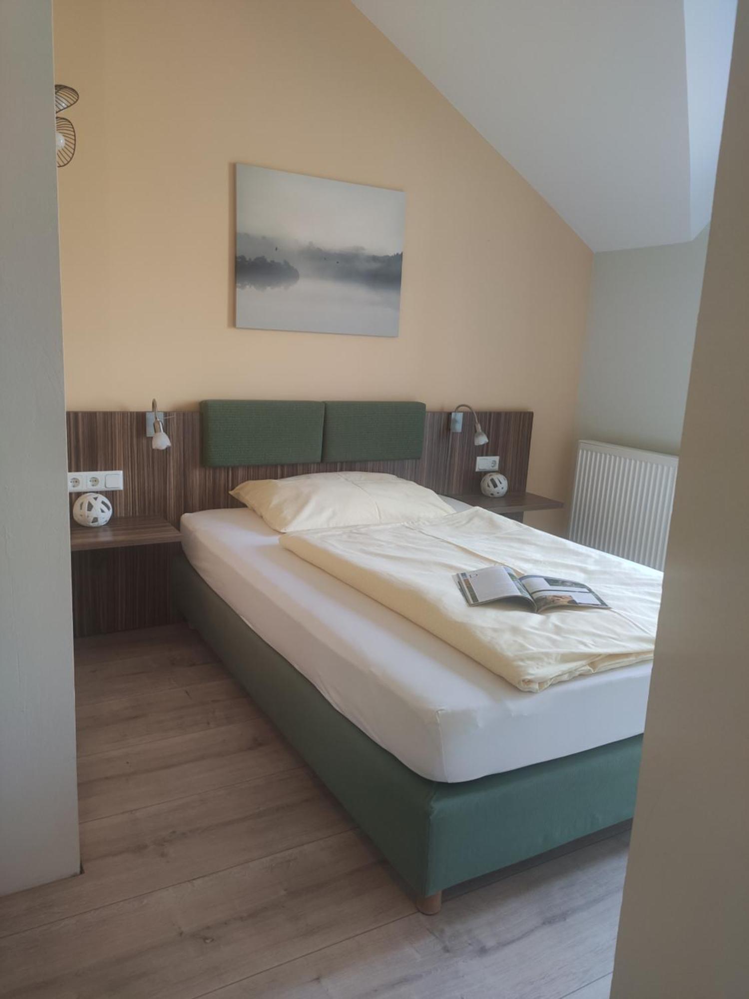 Rosenhotel - Serviced Apartments Zwentendorf Εξωτερικό φωτογραφία
