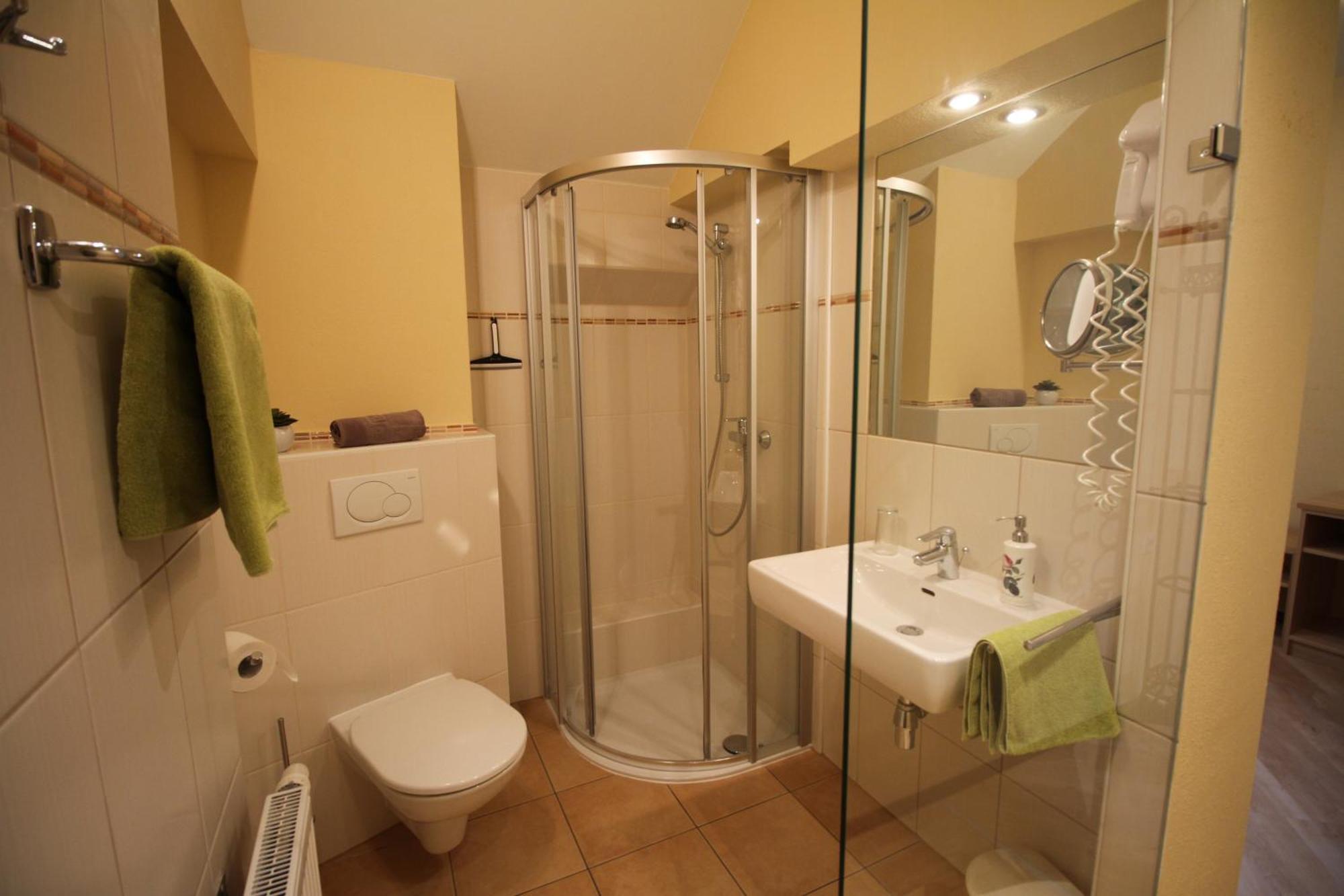 Rosenhotel - Serviced Apartments Zwentendorf Εξωτερικό φωτογραφία